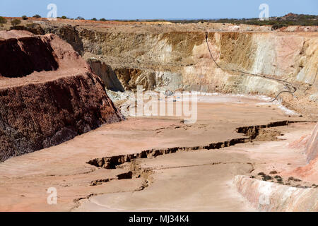 Open cut gold mine after water has been drained, Eastern Goldfields, Western Australia Stock Photo