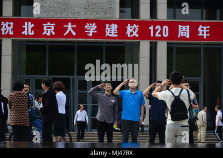 Beijin, Beijin, China. 4th May, 2018. Beijing, CHINA-Students and teachers celebrate the 120th anniversary of Peking University in Beijing. Credit: SIPA Asia/ZUMA Wire/Alamy Live News Stock Photo