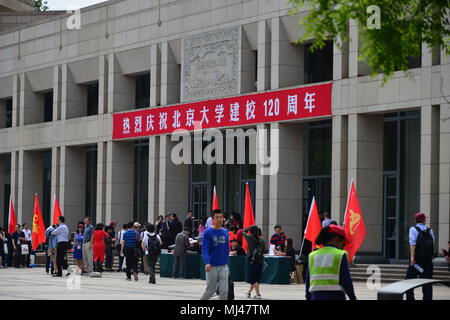 Beijin, Beijin, China. 4th May, 2018. Beijing, CHINA-Students and teachers celebrate the 120th anniversary of Peking University in Beijing. Credit: SIPA Asia/ZUMA Wire/Alamy Live News Stock Photo