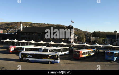 A Townlink shuttle bus departing from Pontypridd bus station in the town centre Stock Photo