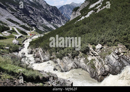 Italy, Stelvio National Park. Famous road to Stelvio Pass in Ortler Alps. Alpine landscape. Stock Photo