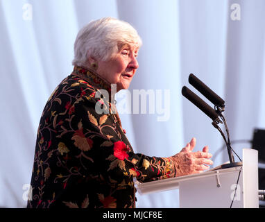 Shirley Williams, the politician who was labour, SDP and then libdem,talks at Oxford Arts festival Stock Photo