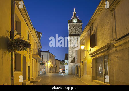 Lane in Gréoux-les-Bains, Provence, Provence-Alpes-Cote d'Azur, France, Stock Photo