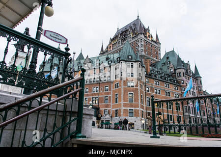 Terrasse Dufferin with fortress and Château Frontenac, Québec City Stock Photo