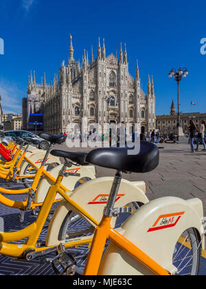 Bicycle hire on cathedral square, Piazza del Duomo, Milan, Italy, Europe Stock Photo