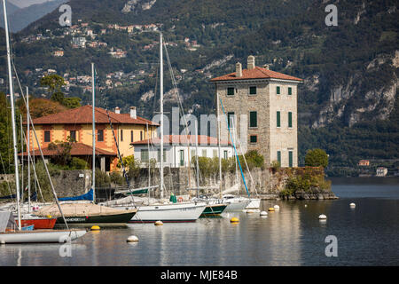 At the port of Pescallo in Bellagio, Lake Como, Province of Como, Lombardy, Northern Italy, Italy, Southern Europe, Europe Stock Photo