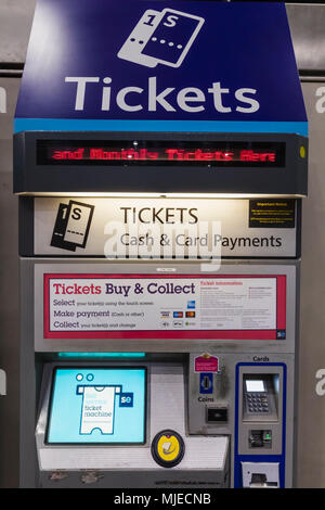 England, London, Southwark, London Bridge City, London Bridge Train Station, Self Service Ticket Machine Stock Photo
