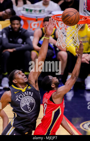 New Orleans, LA, USA. 04th May, 2018. Golden State Warriors forward Kevon Looney (5) defends the net against New Orleans Pelicans guard Ian Clark (2) at the Smoothie King Center in New Orleans, LA. Stephen Lew/CSM/Alamy Live News Stock Photo