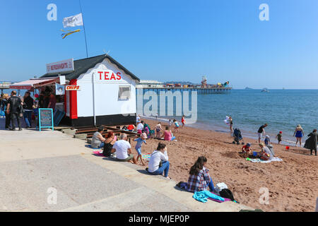 A queue for the tea hut on Paignton seafront. Stock Photo