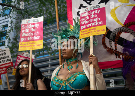 London, UK. 5th May, 2018. Windrush supporters march through London ...