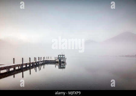 A foggy morning at Lake Rotoroa, Nelson Lakes National Park, New Zealand. Stock Photo