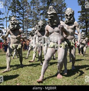 mudmen tribe in Mount Hagen festival - 16-08-2014 Mount Hagen Papua New Guinea Stock Photo