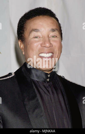 20 Nov 2000, Los Angeles, California, USA --- Original caption: Los Angeles, Ca.: 3rd Annual Soul Train Christmas Starfest at the Santa Monica Auditorium in Los Angeles. --- ' Tsuni / - 'Smokey Robinson Smokey Robinson one person, Vertical, Best of, Hollywood Life, Event in Hollywood Life - California,  Red Carpet Event, Vertical, USA, Film Industry, Celebrities,  Photography, Bestof, Arts Culture and Entertainment, , , Topix Stock Photo