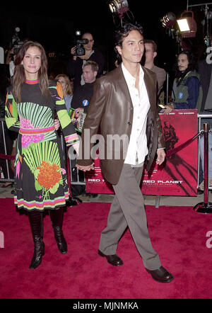 06 Nov 2000, Los Angeles, California, USA --- Original caption: Red Planet premiere was held at the Westwood Village Theatre in Los Angeles. --- ' Tsuni / USA 'Julia Roberts and Benjamin Bratt     Julia Roberts and Benjamin Bratt     Celebrities fashion / Full length from the Red Carpet-1994-2000, one person, Vertical, Best of, Hollywood Life, one person, Vertical, Best of, Hollywood Life, Event in Hollywood Life - California,  Red Carpet Event, Vertical, USA, Film Industry, Celebrities,  Photography, Bestof, Arts Culture and Entertainment, , , Topix Stock Photo