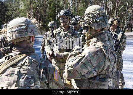 U. S. Army Lt. Col. Jim D. Keirsey (left), Commander of 2nd Battalion ...