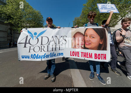 London, UK, 5 May 2018. The marches come just weeks ahead of a referendum in Ireland on the eighth amendment. Ireland goes to the polls on May 25. They will be asked whether they want to retain the eighth amendment of the constitution which gives equal rights to the mother and her unborn child. 5th May, 2018. Credit: Velar Grant/ZUMA Wire/Alamy Live News Stock Photo