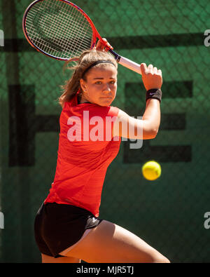 Karlsruhe, Deutschland. 06th May, 2018. Karolina Muchova (CZE/TCR). GES/Tennis/Bundesliga: TEC Waldau Stuttgart, 06.05.2018 | usage worldwide Credit: dpa/Alamy Live News Stock Photo