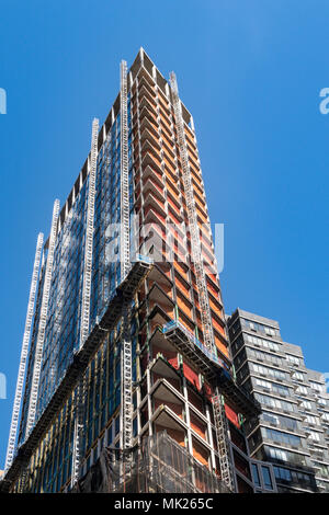 High-rise construction on the Upper West Side on Manhattan, NYC, USA Stock Photo