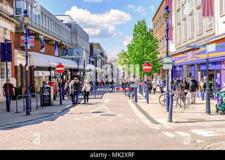 Hew road Gravesend the main shopping street in the town Stock Photo