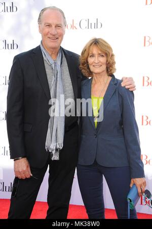 Los Angeles, CA, USA. 6th May, 2018. at arrivals for BOOK CLUB Premiere, Regency Village Theatre - Westwood, Los Angeles, CA May 6, 2018. Credit: Elizabeth Goodenough/Everett Collection/Alamy Live News Stock Photo