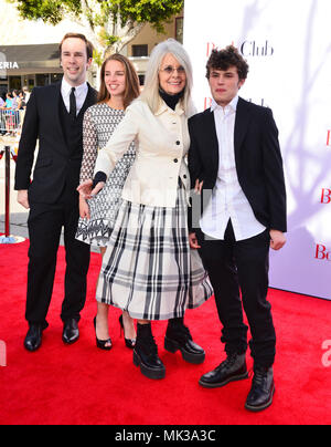 LOS ANGELES - MAY 6: Dexter Keaton, Diane Keaton, Duke Keaton at the