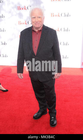 Los Angeles, California, USA. 6th May, 2018. May 6th, 2018 - Los Angeles, California USA - Actor RICHARD DREYFUSS at the ''Book Club'' Premiere held at the Regency Village Theater, Westwood, Los Angeles. Credit: Paul Fenton/ZUMA Wire/Alamy Live News Stock Photo