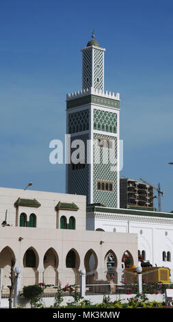 Exterior view to Grand Mosque in Dakar, Senegal Stock Photo