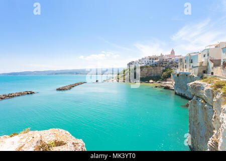 Vieste, Apulia, Italy - Turquoise water at the cliffs of the old town in Vieste Stock Photo