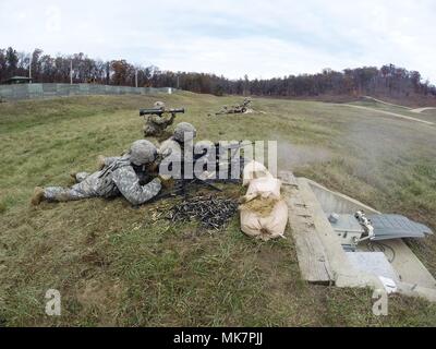 Soldiers with Alpha Company, 287th Infantry, 2nd Brigade Combat Team of Fort Drum, N.Y., conduct live-fire training at a range on North Post during operations for the Vigilant Shield exercise Nov. 3, 2017, at Fort McCoy, Wis. More than 100 Soldiers with 10th Mountain Division units of Fort Drum, N.Y., deployed to Fort McCoy in late October to participate in the emergency deployment readiness exercise. (U.S. Army Photo by Greg Mason, Fort McCoy Multimedia/Visual Information Office, Fort McCoy, Wis.) Stock Photo