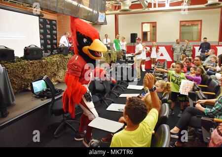 Arizona Cardinals mascot Big Red celebrates a touchdown against the Seattle  Seahawks during an NFL Professional Football Game Sunday, Jan. 9, 2022, in  Phoenix. (AP Photo/John McCoy Stock Photo - Alamy