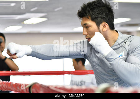 Tokyo, Japan. 7th May, 2018. Ryota Murata Boxing : Ryota Murata of Japan shadowboxes during a media workout at Teiken Boxing Gym in Tokyo, Japan . Credit: Hiroaki Yamaguchi/AFLO/Alamy Live News Stock Photo