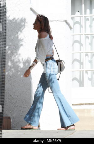 Paris Jackson spotted wearing bell bottoms jeans as she heads to a friends house in Los Angeles  Featuring: Paris Jackson Where: Los Angeles, California, United States When: 07 Apr 2018 Credit: WENN Stock Photo