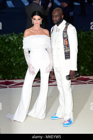 Virgil abloh met gala hi-res stock photography and images - Alamy