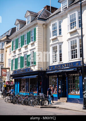 Blackwell's  Bookshop, Broad Street, Oxford, England, UK, GB. Stock Photo
