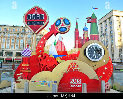 MOSCOW, RUSSIA - MAY 08: Official countdown of Football World Cup 2018 in Moscow on May 8, 2018. Credit: Krasnevsky/Alamy Live News Stock Photo