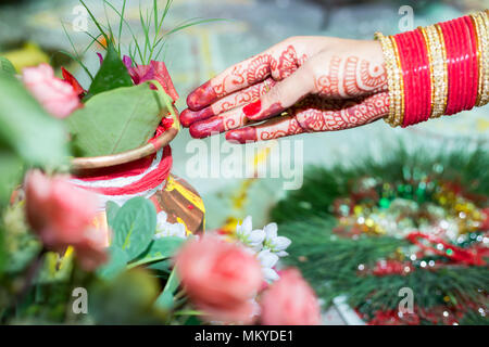 Hindu Nepali Bride's Hand on the wedding day. Stock Photo