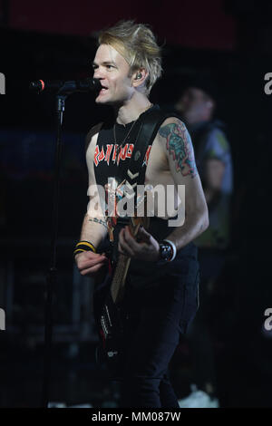 Fort Lauderdale FL, USA. 08th May, 2018. Sum 41 performs at Revolution on May 8, 2018 in Fort Lauderdale, Florida. Credit: Mpi04/Media Punch/Alamy Live News Stock Photo