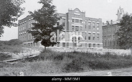 High School. Bedford. 1910 Stock Photo