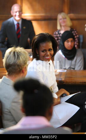 UK - America's First Lady Michelle Obama visits Oxford University with pupils from the Elizabeth Garrett Anderson secondary school for girls for a day long 'immersion experience' to highlight the importance of education. 25 May 2011 --- Image by © Paul Cunningham Stock Photo