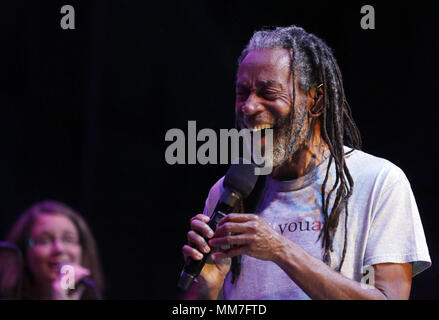Prague, Czech Republic. 09th May, 2018. Singer Bobby McFerrin performs during the concert in Prague's Forum Karlin, Czech Republic, Wednesday, May 9, 2018. Credit: Martin Sterba/CTK Photo/Ģ����ý Live News Stock Photo