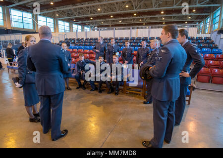 Honington, UK. 10th May 2018. RAF Honington Preperations for the wedding of HRH Prince Henry of Wales and Ms. Meghan Markle Credit: Jason Marsh/Alamy Live News Stock Photo