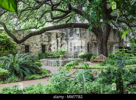 THE ALAMO, SAN ANTONIO, TX, USA--MAY 23: The courtyard of the Alamo is green and peaceful almost two centuries after the fierce battle fought there. Stock Photo