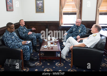 170913-N-MD297-103  YOKOSUKA, Japan (Sept. 13, 2017) Master Chief Petty Officer of the Navy (MCPON) Steven S. Giordano speaks with Vice Adm. Phillip G. Sawyer, commander of the U.S. 7th Fleet, during an office call in Yokosuka, Japan. Giordano and his wife, Navy Ombudsman-at-Large Elka Franco-Giordano, are on a tour of the U.S. 7th Fleet area of responsibility. (U.S. Navy photo by Mass Communication Specialist 2nd Class Huey D. Younger Jr./Released) Stock Photo