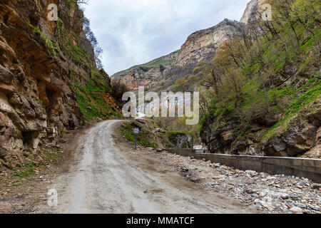 The road through the canyon leading to the village of Khinalig Stock Photo