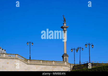 Warsaw, Mazovia / Poland - 2018/04/22: Historic quarter of Warsaw old town - Sigismund's Column III Waza monument at Royal Castle Square Stock Photo