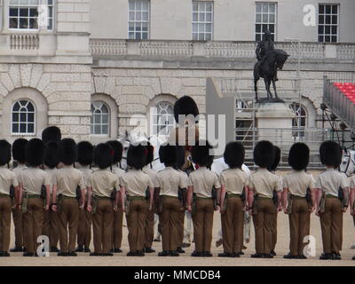 London, UK. 10th May 2018. Scots Guards regiment of the Household Division rehearsing at Wellington Barracks for Trooping the colour parade in London Credit: Nastia M/Alamy Live News Stock Photo