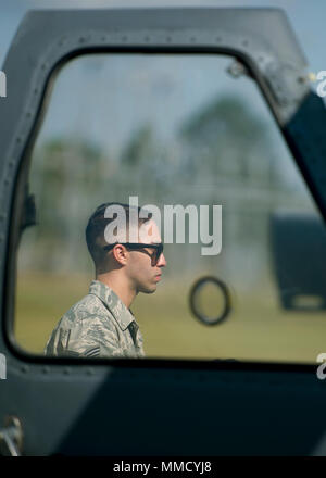 308th Rescue Squadron pararescuemen board a U.S. Army 160th Special ...