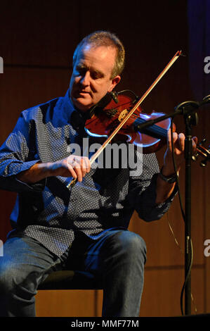 Gordon Gunn fiddle player onstage at Mareel in the Shetland Isles Stock Photo