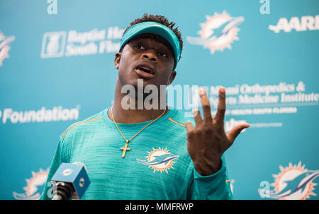 Davie, Florida, USA. 11th May, 2018. Miami Dolphins running back Kalen Ballage at rookie mini-camp in Davie, Florida on May 11, 2018. Credit: Allen Eyestone/The Palm Beach Post/ZUMA Wire/Alamy Live News Stock Photo