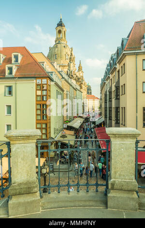 Dresden, Germany &the Church of Our Lady (Frauenkirche). View from the Brühlsche Terrassen, a terraced promenade aka The Balcony of Europe. Stock Photo